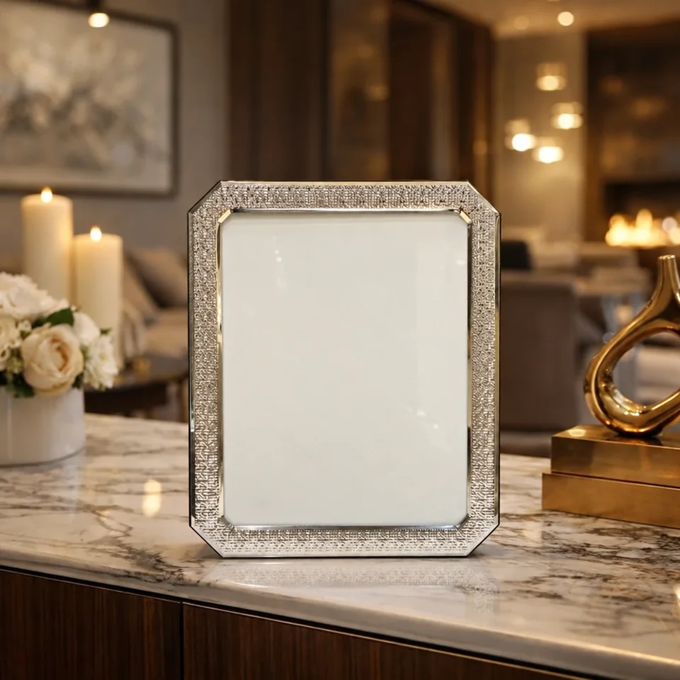 Mosaic Photoframe (13*18 CM)